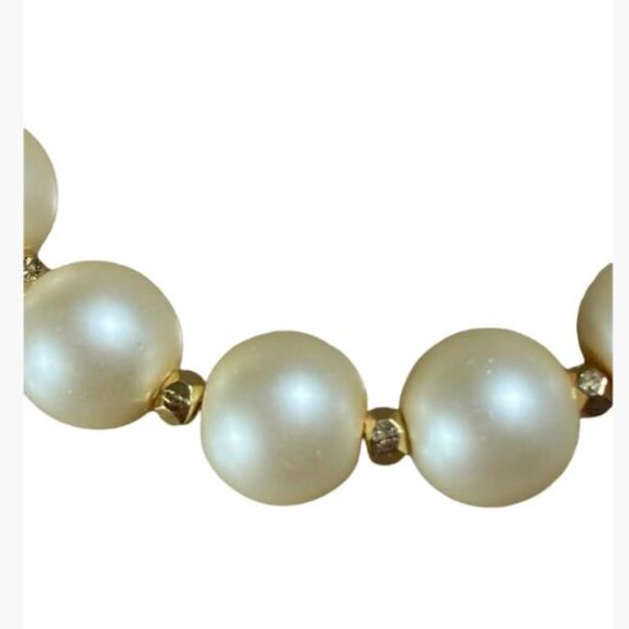 Handcrafted 10mm Creamy Glass Pearl Bracelet 8" Smaller Size Optional - Picture 2 of 6